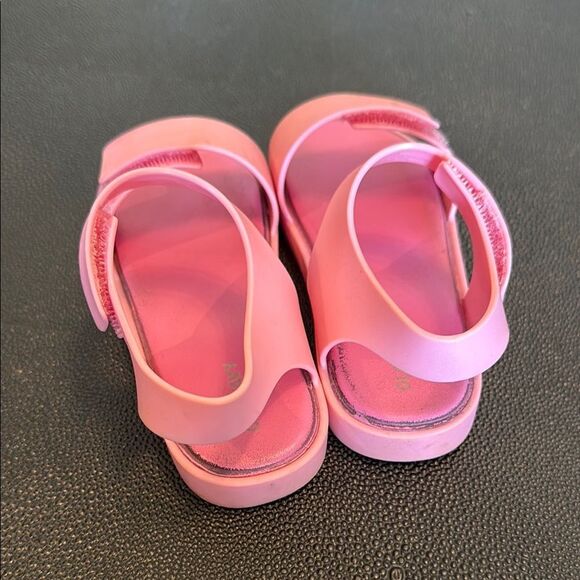Old Navy Pink Sandals Comfortable Summer Footwear size 10 - Picture 3 of 7